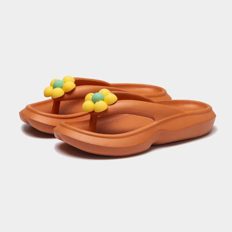 Pretty Flowers Women's EVA Flip Flops - 图片 2